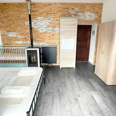 I Tre Fratelli - 2Br, Garden,Lake *